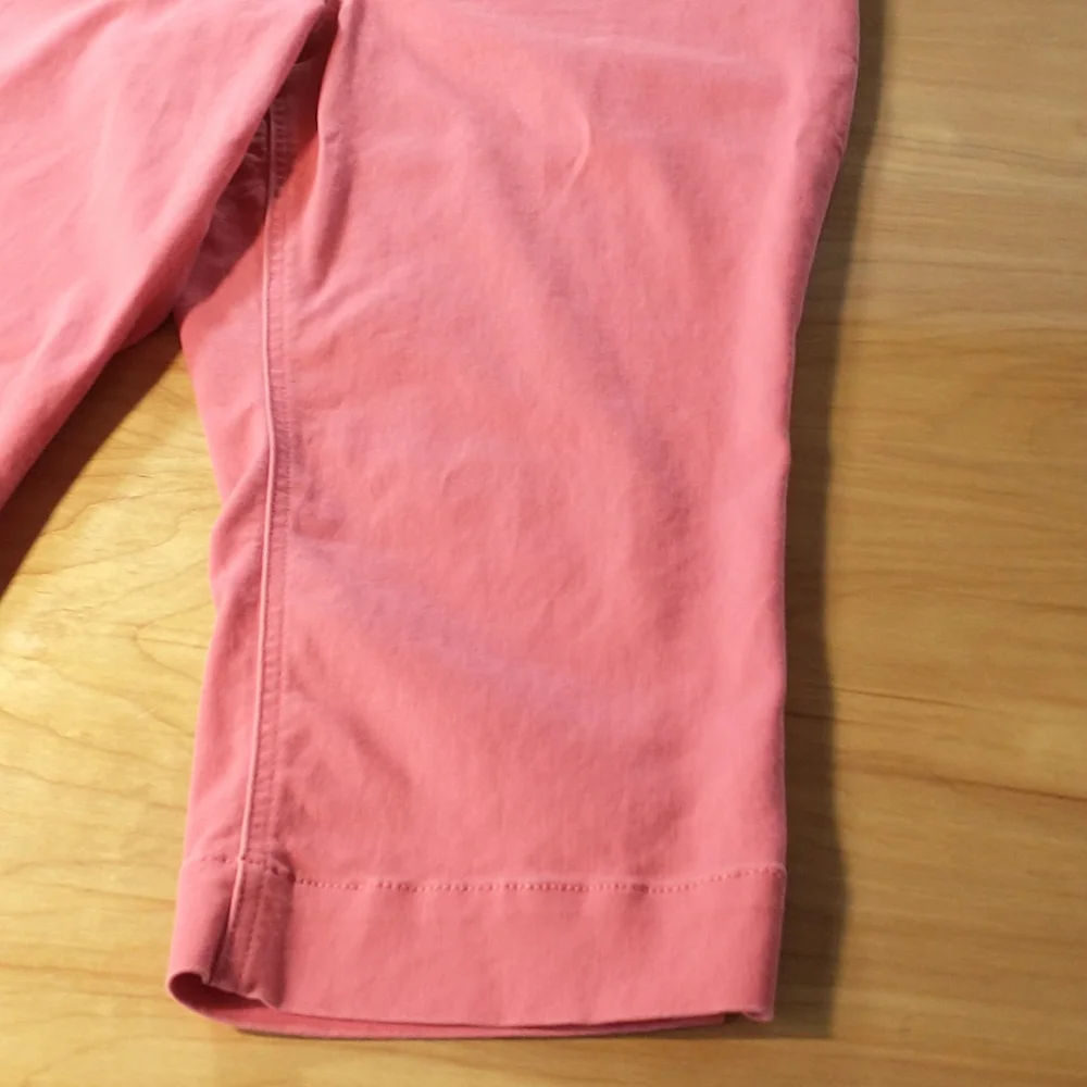 Sound/Style capris - Picture 4 of 16